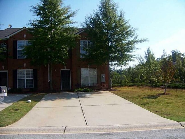 Primary Photo - 3009 Waldrop Cir