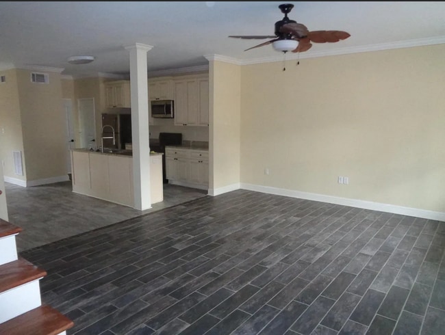 Building Photo - 337 Countryview Cove