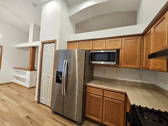 Building Photo - 508 Stickney Mountain Pl