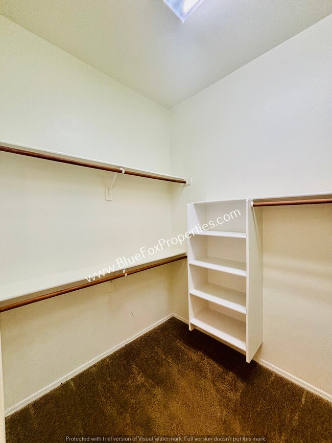 Building Photo - 6505 W Knoll Pines Way