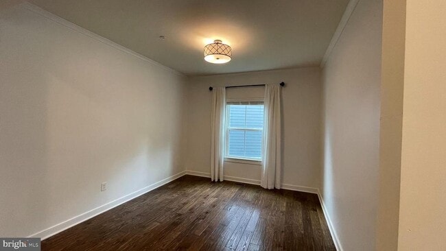 Building Photo - 2309 Harmsworth Dr