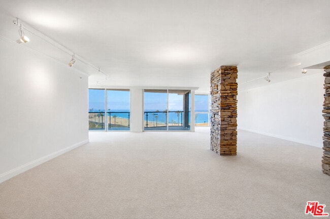 Building Photo - 201 Ocean Ave
