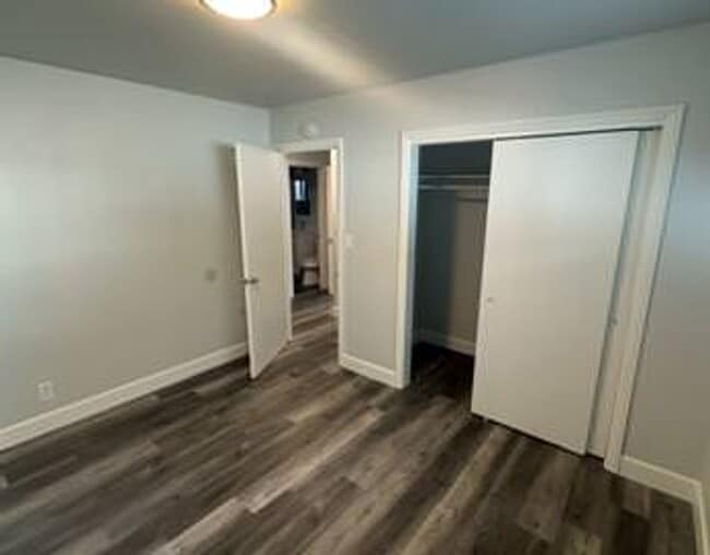 Building Photo - 120 Asbury St