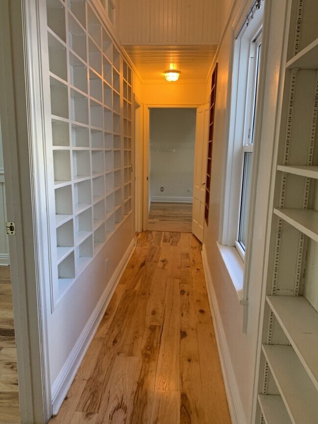 Building Photo - Rare Downtown Davis Gem with Wraparound Porch & Updated Interior