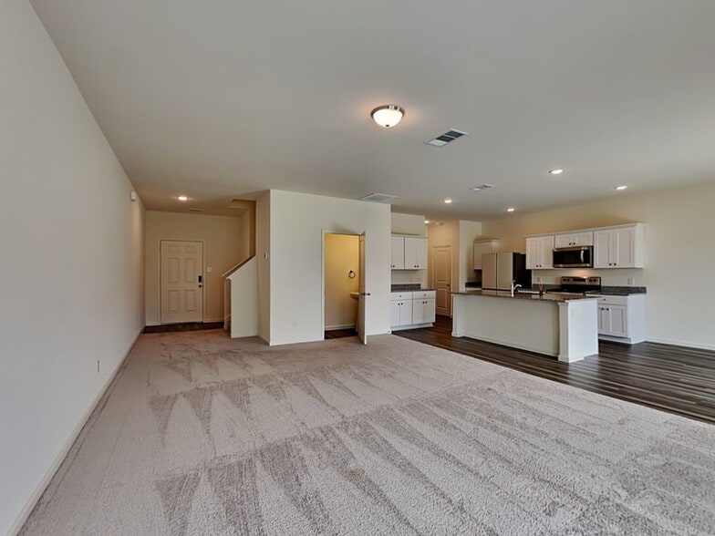 Building Photo - 1803 Washington St