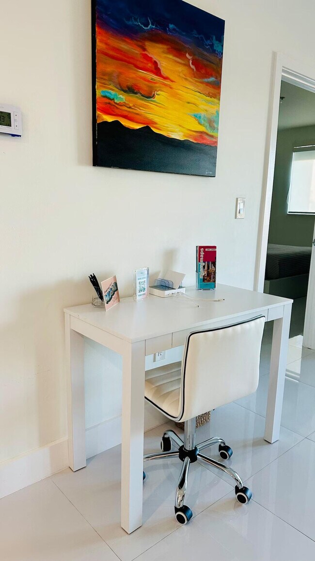 Building Photo - 2280 SW 32nd Ave