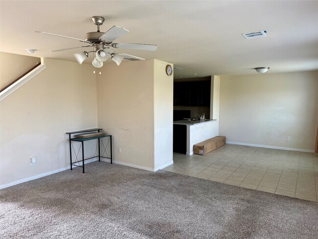 Building Photo - 4703 S Richwood Dr