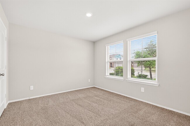Building Photo - 14739 Blackbrush Mnr