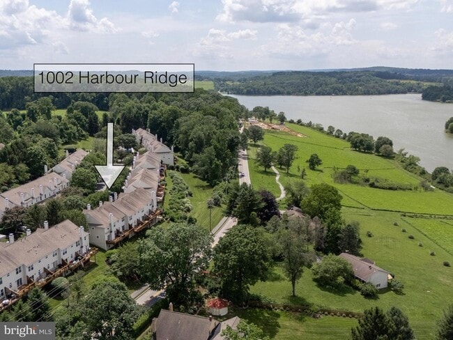 Building Photo - 1002 Harbour Ridge Ln