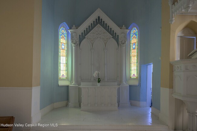 Building Photo - 428 State St