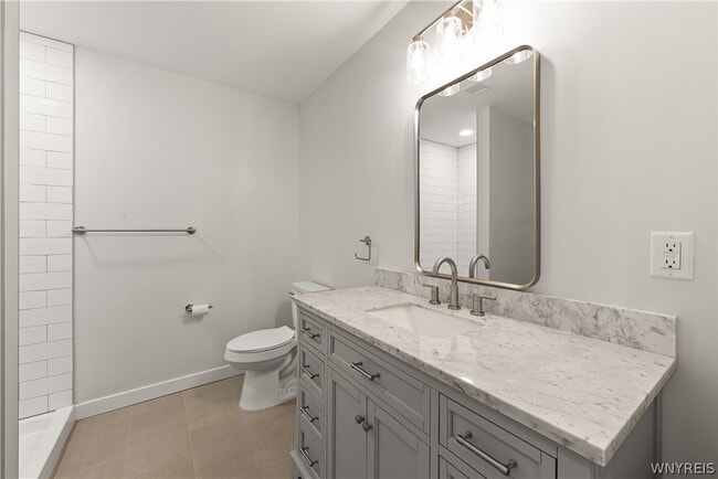 Building Photo - 130 Pearl St