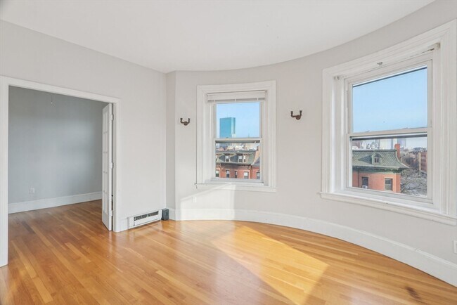 Building Photo - 583 Massachusetts Ave