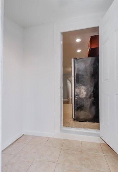 Building Photo - 396 Union St