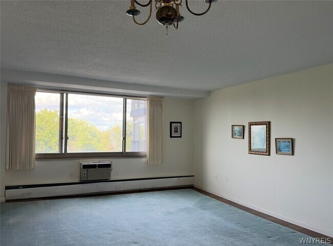 Building Photo - 151 Buffalo Ave