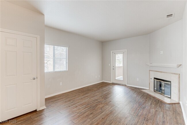 Building Photo - 5250 S Rainbow Blvd