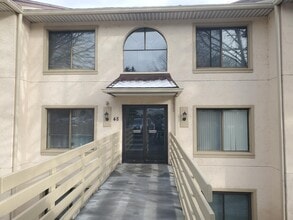 Building Photo - 48 Muirfield Dr