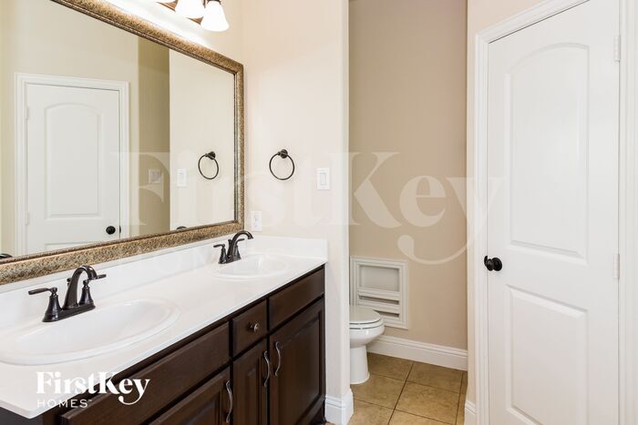 Building Photo - 1403 Derby Dr