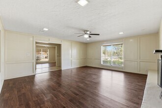 Building Photo - 9052 Zapata Way