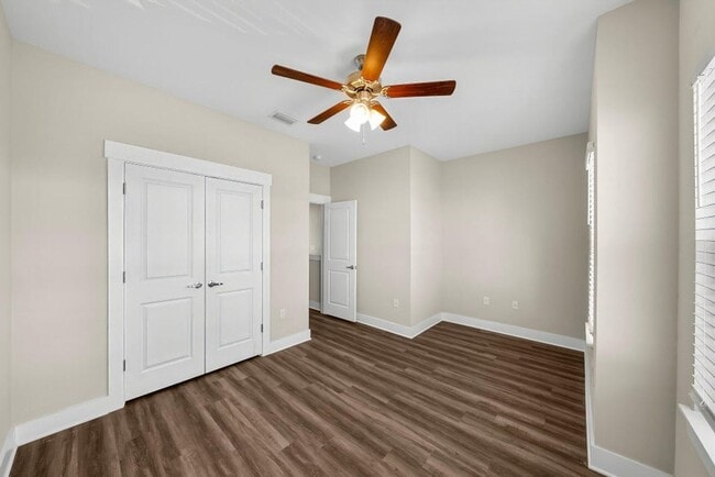 Building Photo - 356 N Sand Palm Rd
