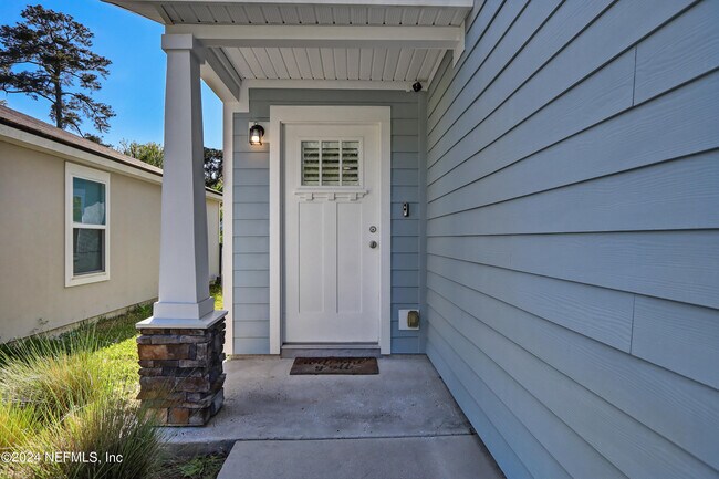 Building Photo - 11278 Margarets Landing Pl.