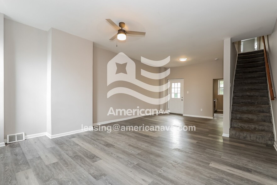 Building Photo - 5025 Jackson St