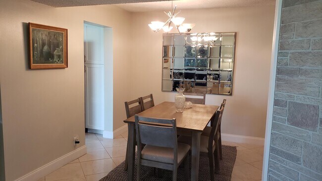 Building Photo - 3755 Via Poinciana