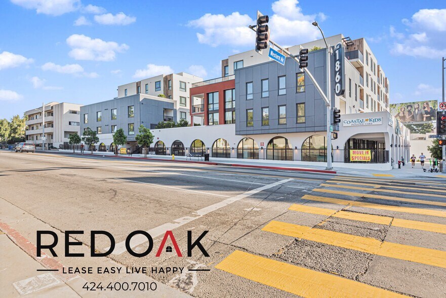 Building Photo - 1860 N Western Ave