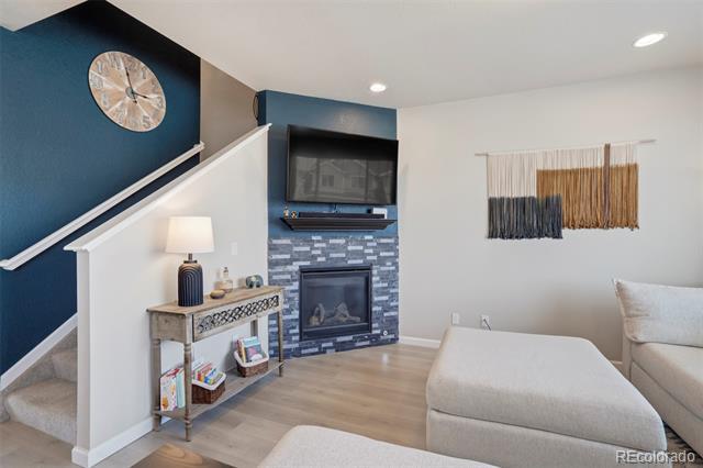 Building Photo - 5636 Canyon View Dr