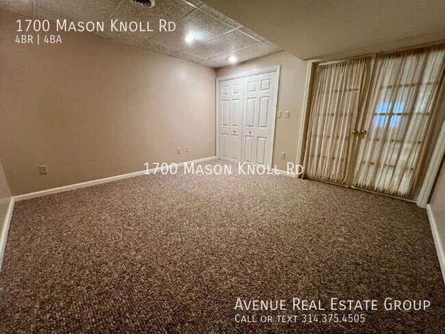 Building Photo - 1700 Mason Knoll Rd