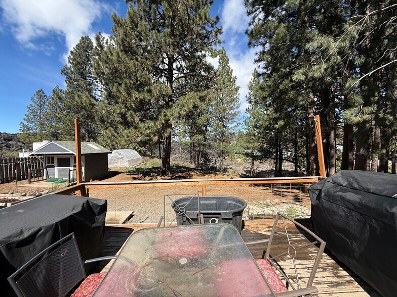 Building Photo - 19334 Mohawk Rd