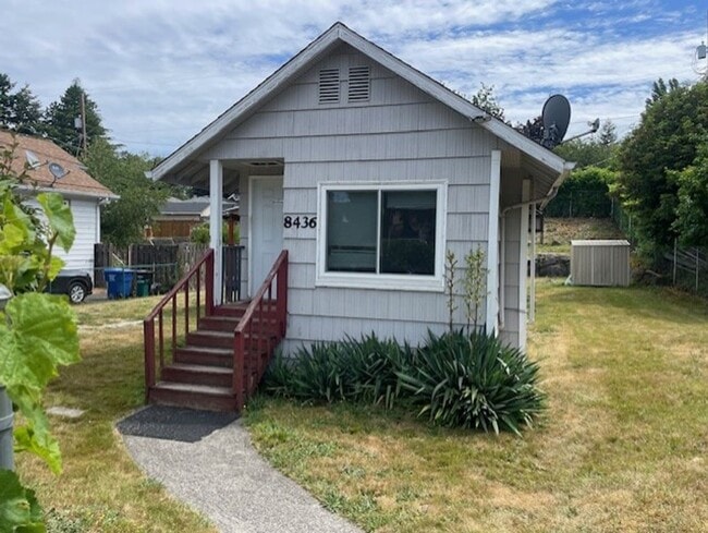 Primary Photo - CHARMING 3 BEDROOM IN SEATTLE