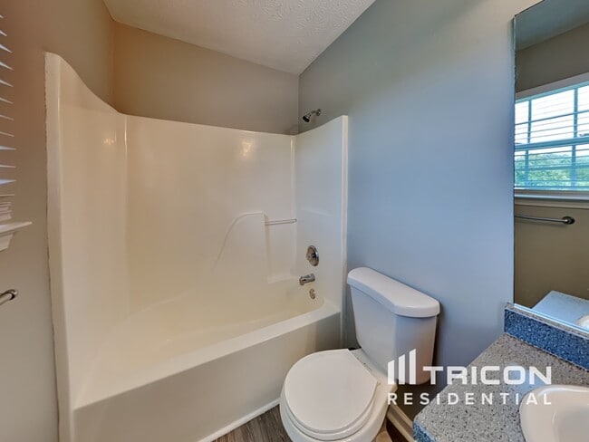 Building Photo - 89 Pin Oak Ct