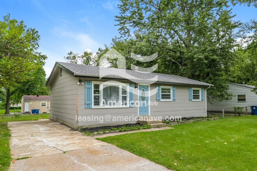 Building Photo - 1444 Fairmeadows Ln