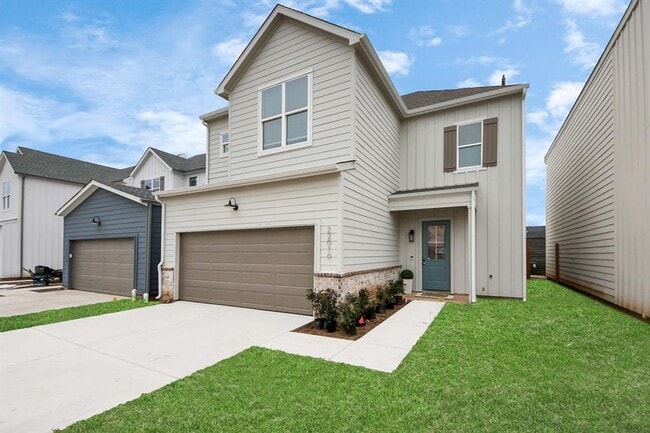 Primary Photo - 22027 Ferguson Mdw Ln