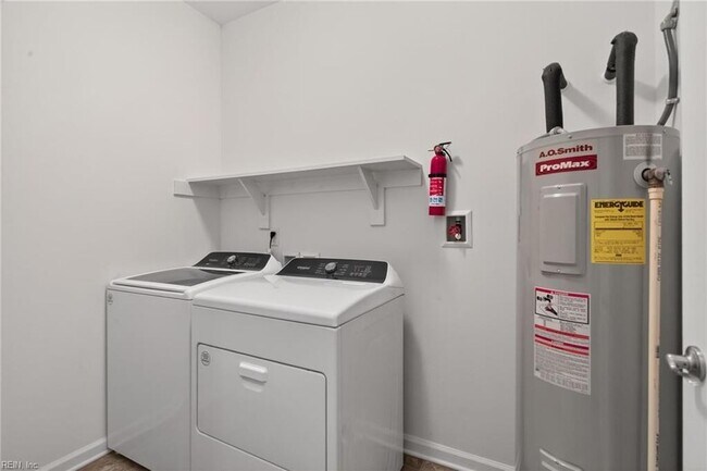 Building Photo - 5212 Nuthall Dr