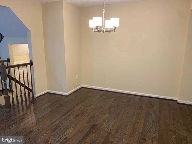 Building Photo - 8412 Beldale Ct