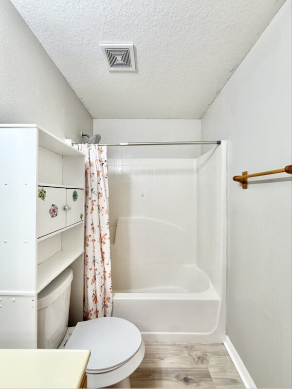 Building Photo - 1431 Teal Dr