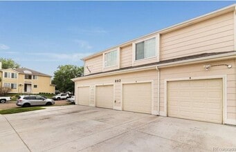 Building Photo - 892 S Uravan Ct
