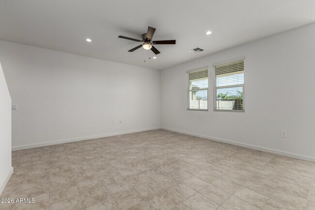 Building Photo - 9173 S Palo Verde Dr