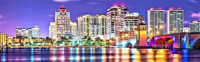 Building Photo - 2068 Sifield Greens Way