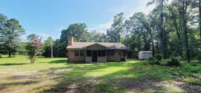 Building Photo - 82 Trails End Rd