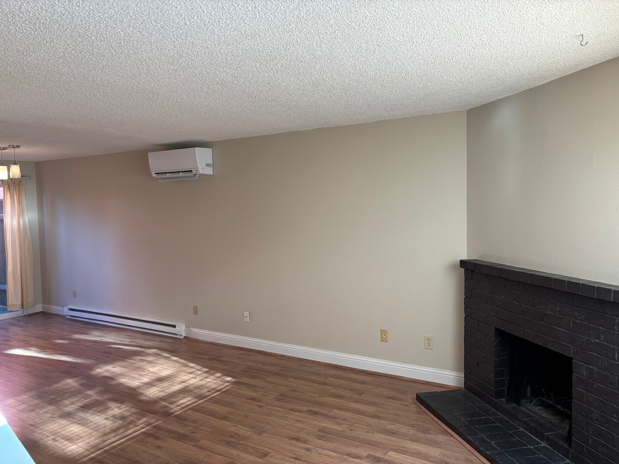 Building Photo - 2707 SE 50th Ave