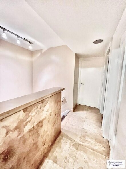 Building Photo - 6744 Central Blvd