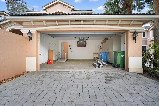 Building Photo - 2678 Center Ct Dr