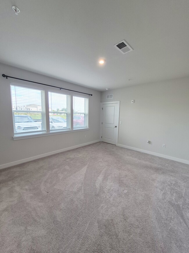 Building Photo - 3700 Maze Runner Dr