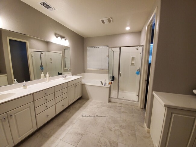 Building Photo - 5137 Kolton Pl