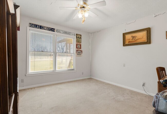 Building Photo - 4269 Wilcox Ln