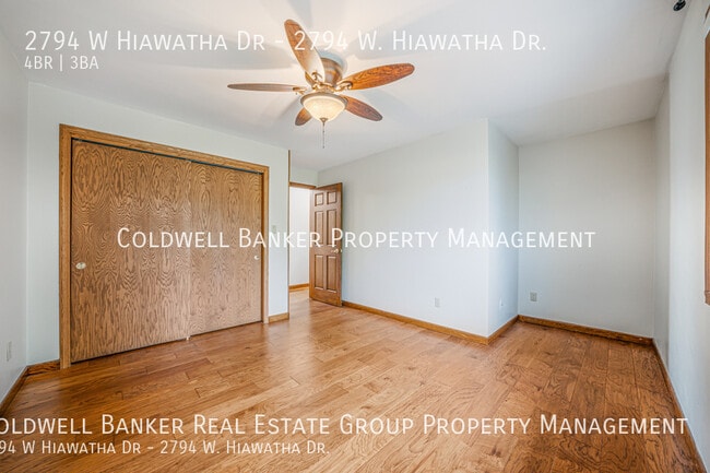 Building Photo - 2794 W Hiawatha Dr
