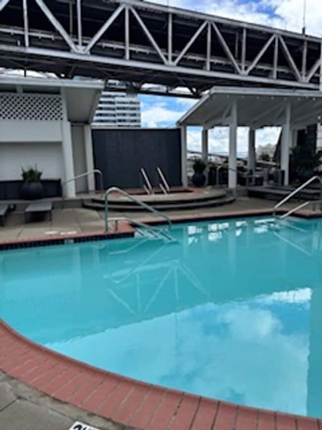 Building Photo - Furnished 1-Bedroom Garden Oasis at Bay Crest Condominiums | Rincon Hill