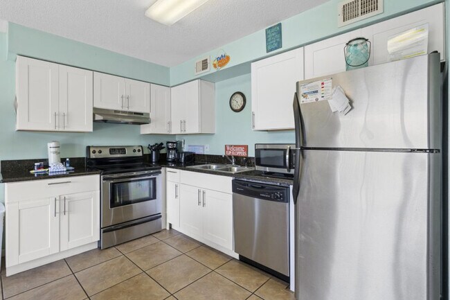 Building Photo - 24522 Perdido Beach Blvd